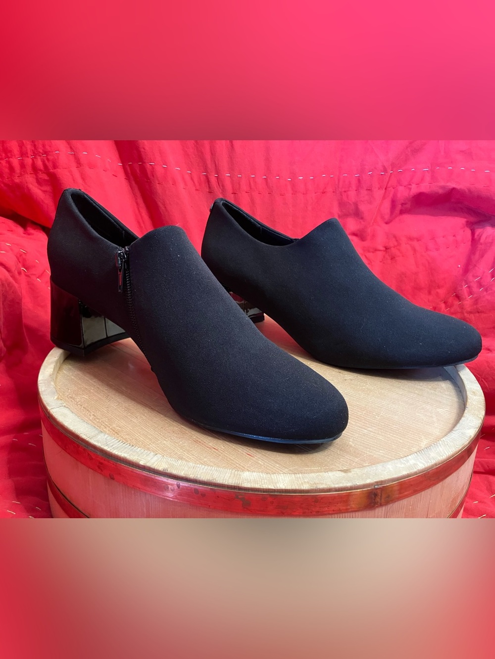 EUC Anne Klein Huxton iflex Black Booties Heels 9.5